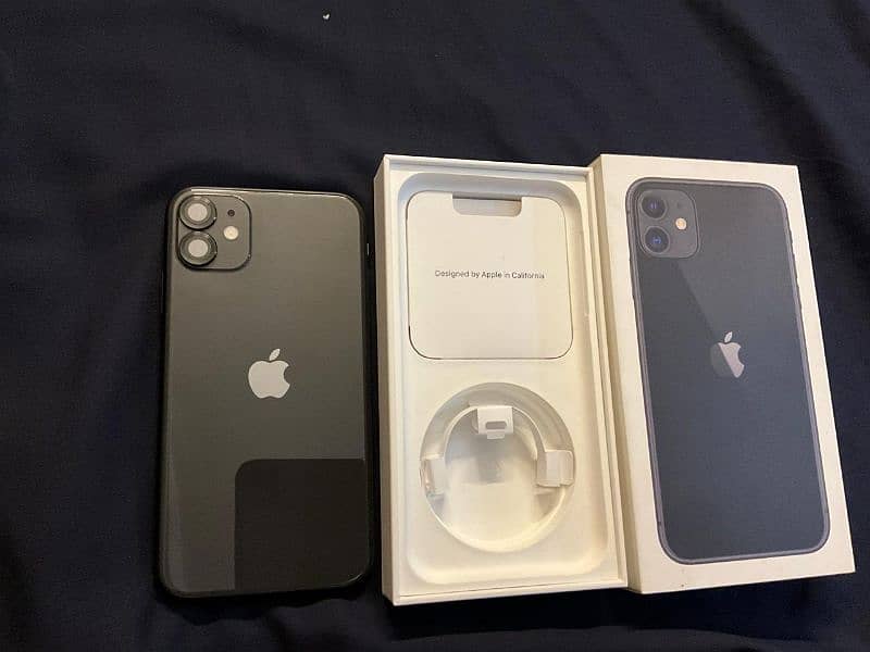 iPhone 11 128 approved (both sims) with box 1