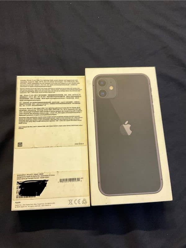 iPhone 11 128 approved (both sims) with box 2