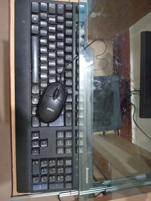 Lenovo computer set 4