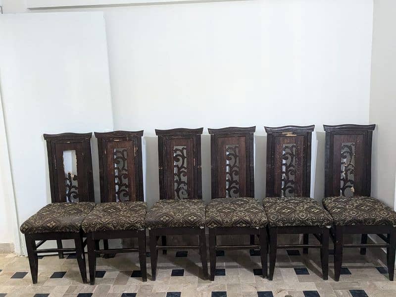 6 Dining Chairs for sale 3