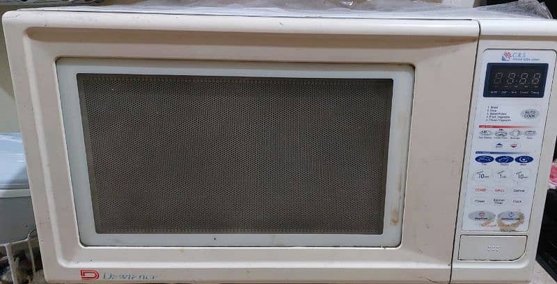 microwave oven 0