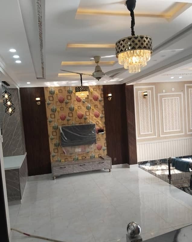 6 Marla Used House For Sale In Sector E Bahria Town Lahore 3