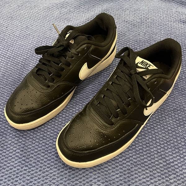 Nike Court Vision Low | 40.5 Size 1