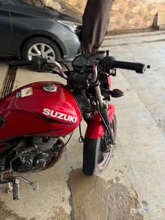 SUZUKI