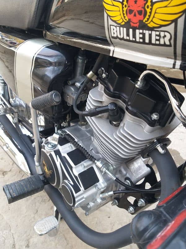 Honda 125 for sale model 2024 Islamabad num on my name 0