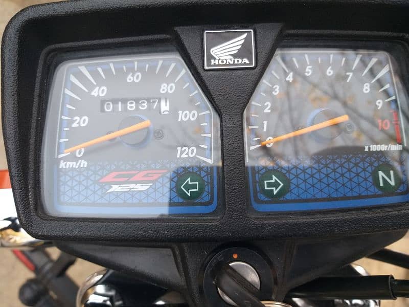 Honda 125 for sale model 2024 Islamabad num on my name 3