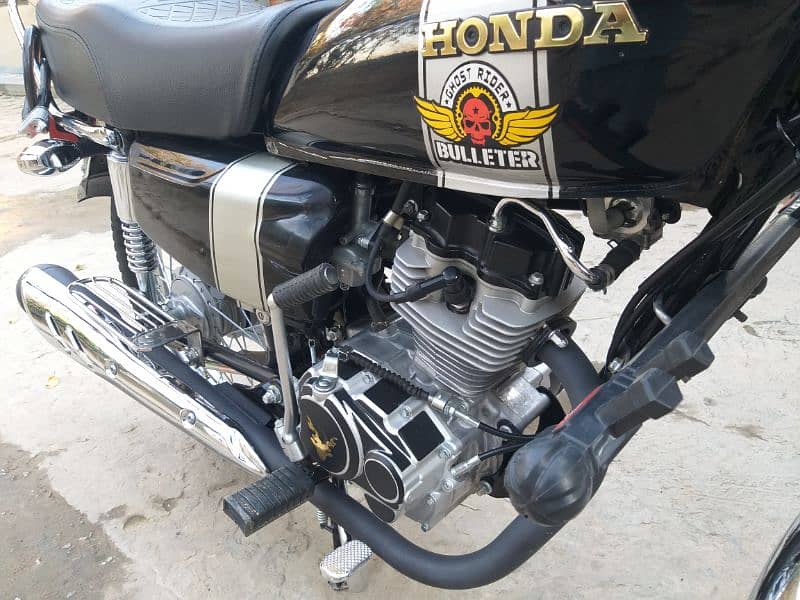 Honda 125 for sale model 2024 Islamabad num on my name 7