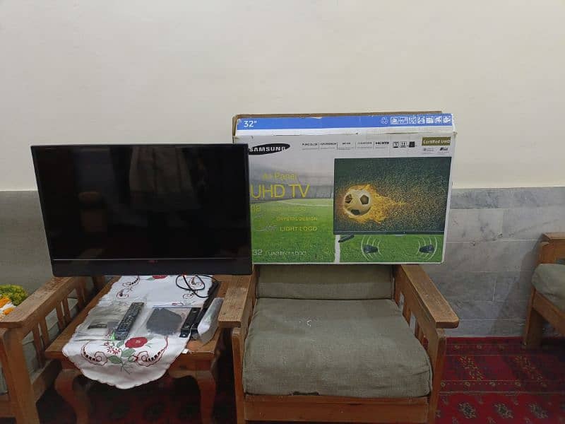 Samsung LED TV 32 Inches 19