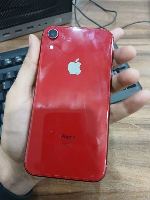 iphone xr 64 gb FU 4