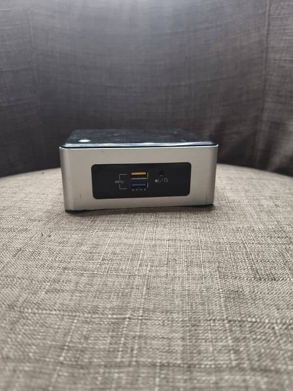 intel nuc mini pc 0