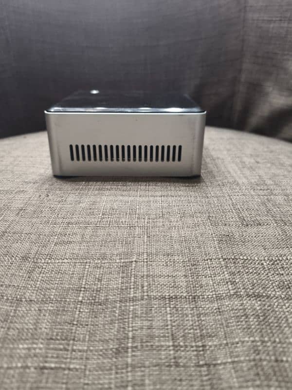 intel nuc mini pc 1