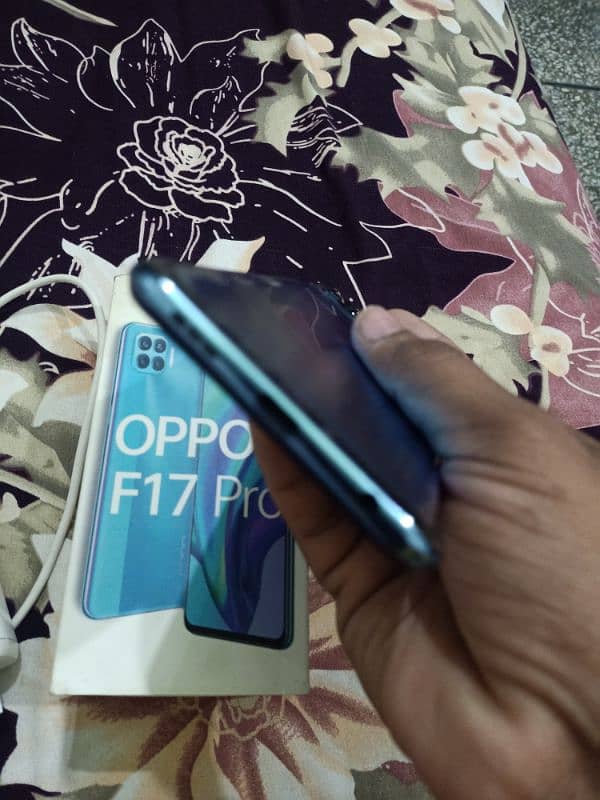 Oppo f17 pro 6