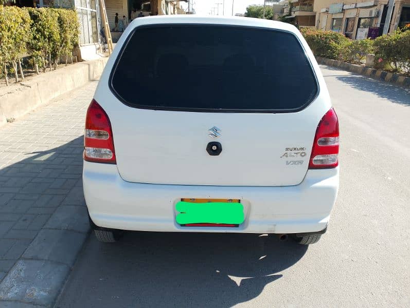 Suzuki Alto 2011 1