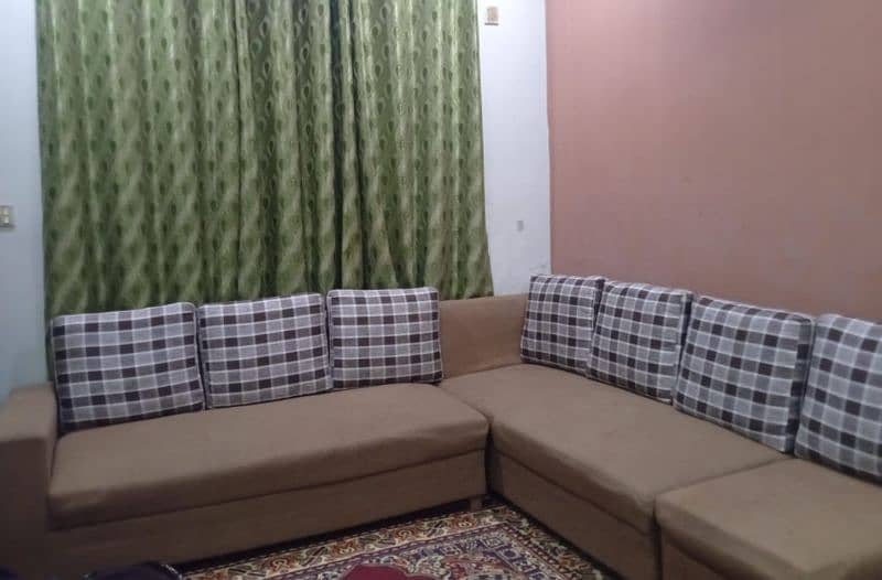 sofa set L shaped and wooden table 0