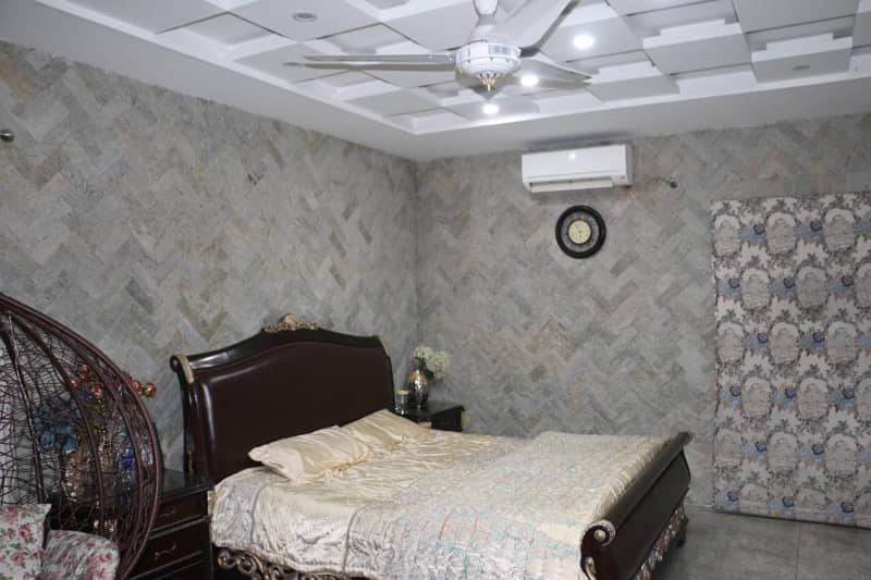 Luxury 2 Kanal Bungalow for Rent in DHA Phase 1, Lahore 14