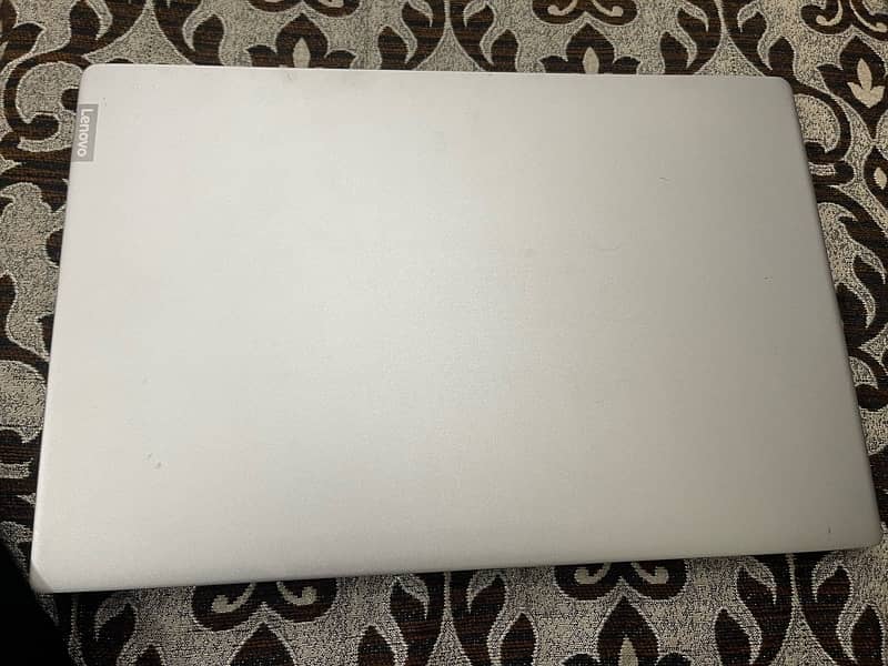 Lenovo ideapad 330s 2