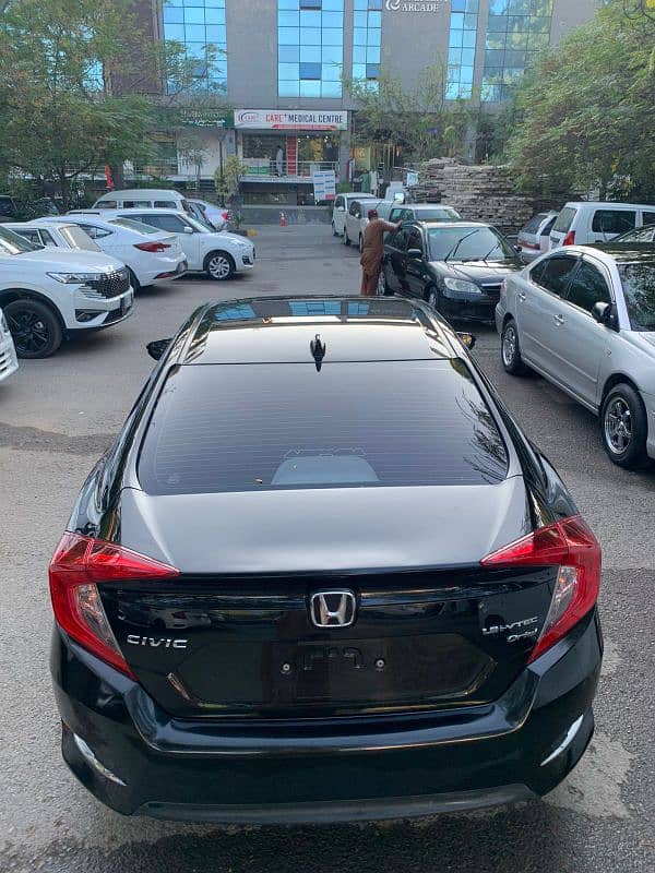 Honda Civic Oriel 2019 6