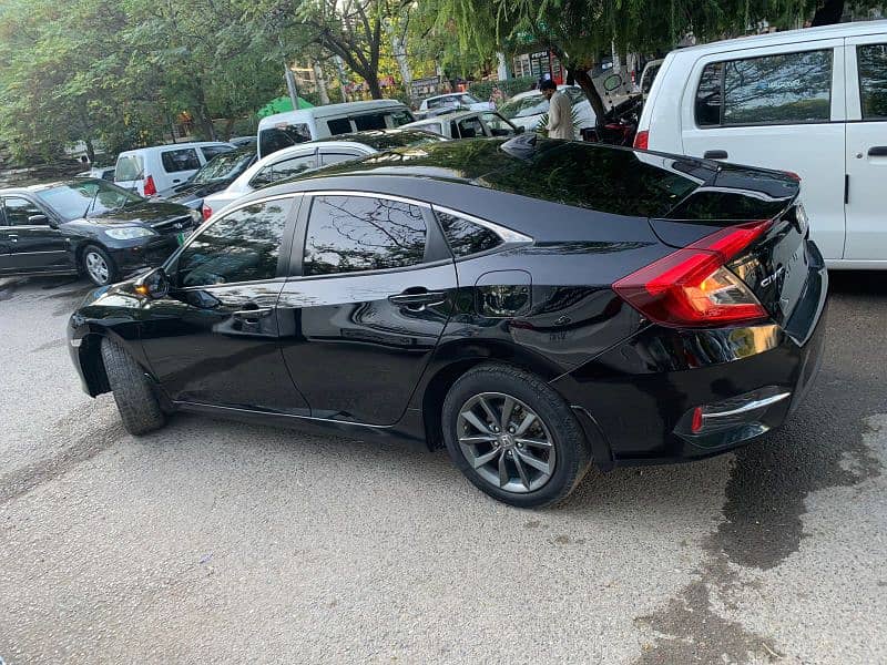 Honda Civic Oriel 2019 7