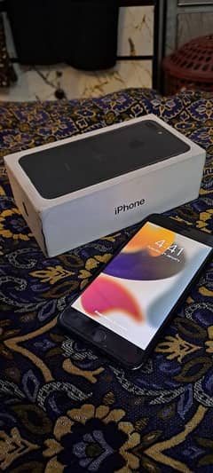 Iphone 7 plus 128 Gb Pta Approved With Box.