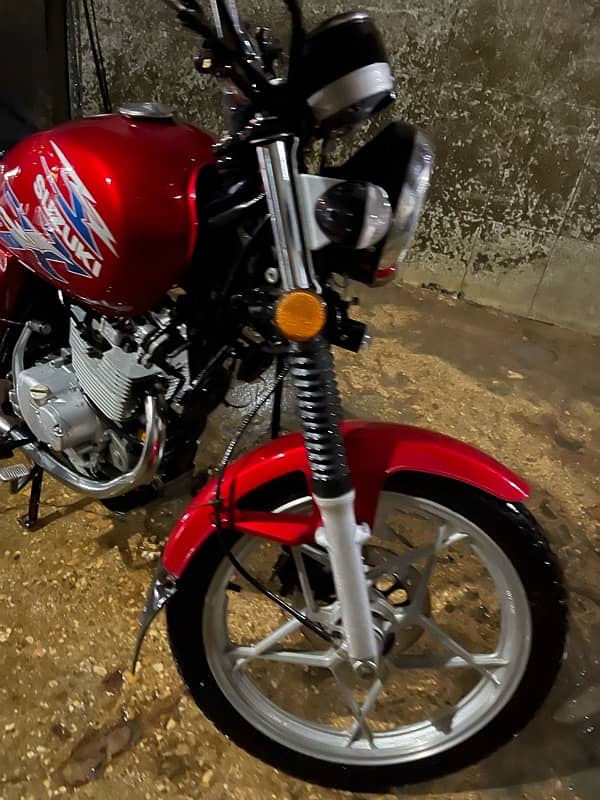 Suzuki Gs 150se 6