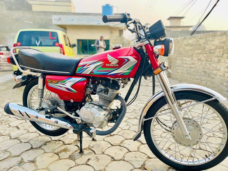 Honda CG125 For Sale Red Color 2