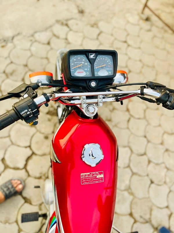 Honda CG125 For Sale Red Color 6