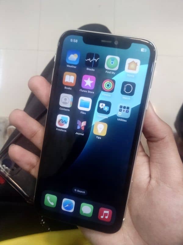 iphone 11 128gb non pta scom working 5