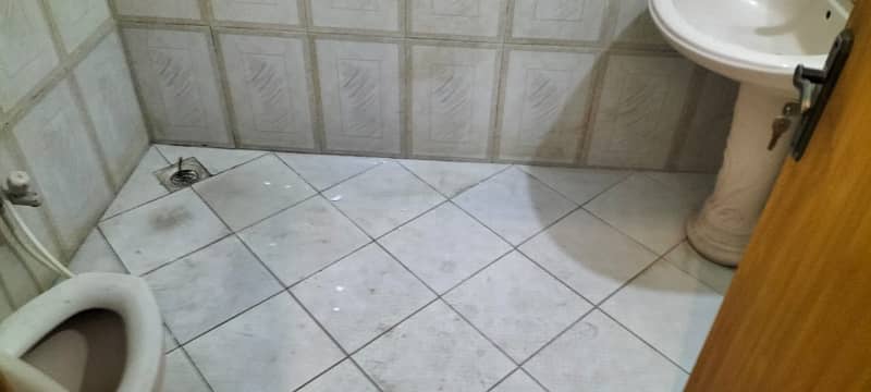 10 Marla Ground Floor For Rent In Wapda Town Society 5