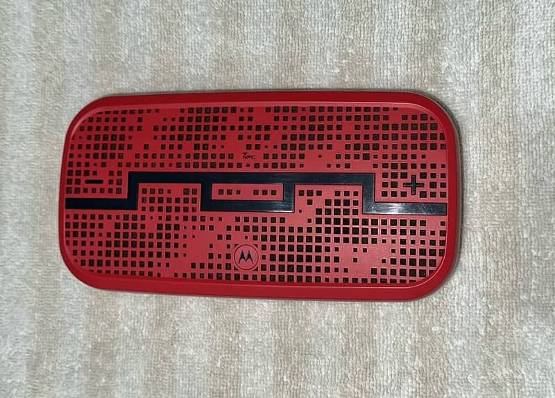 Sol Republic Motorola Deck Speaker 0