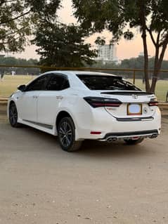 Altis 1.6cc (URGENT PAYMENT NEED) Toyota Corolla Altis 2017 model 2018