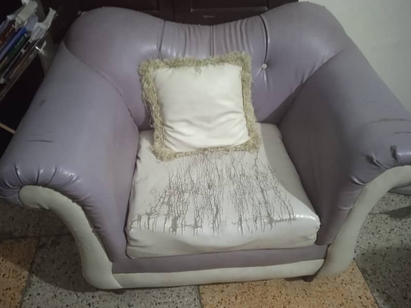 3,2,1 Sofa set for sale 2