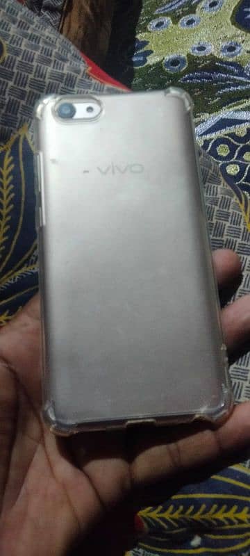 vivo  y71 4/64 mai  hai 4