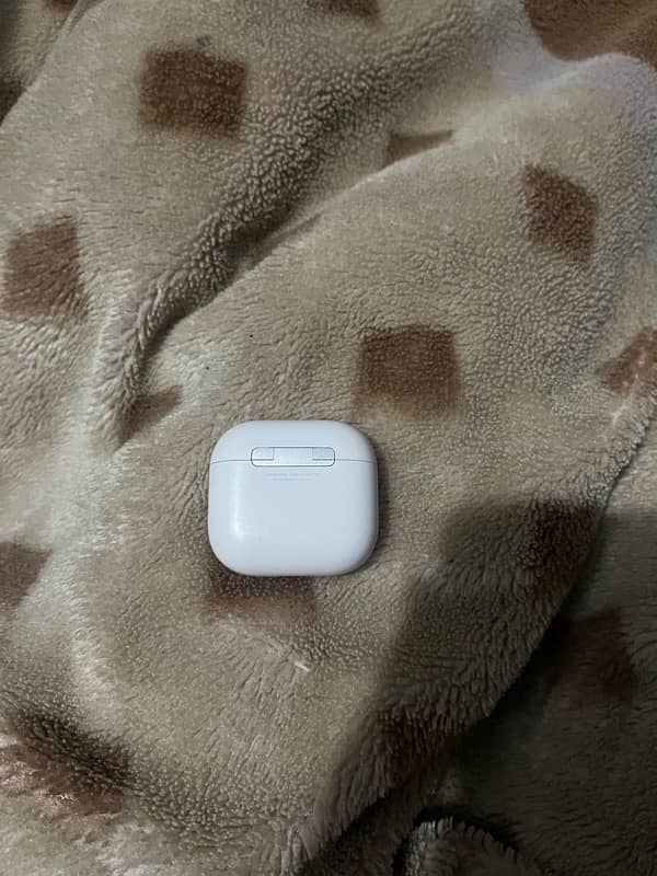 Airpods 4 With Personalised Stars on it 1