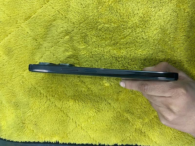 Tecno Spark 20 Pro (8/256) 3