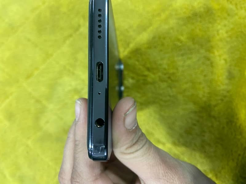 Tecno Spark 20 Pro (8/256) 4