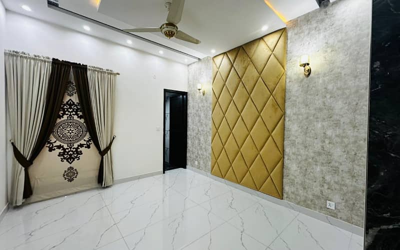 5 Marla luxury Modern House available For Sale In Paragon City Lahore 14