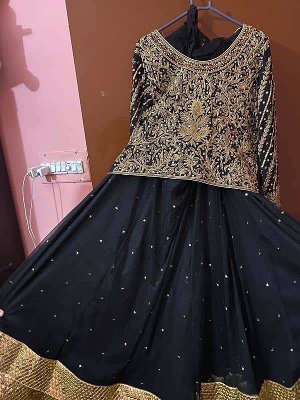 stylish embroided lehenga 2