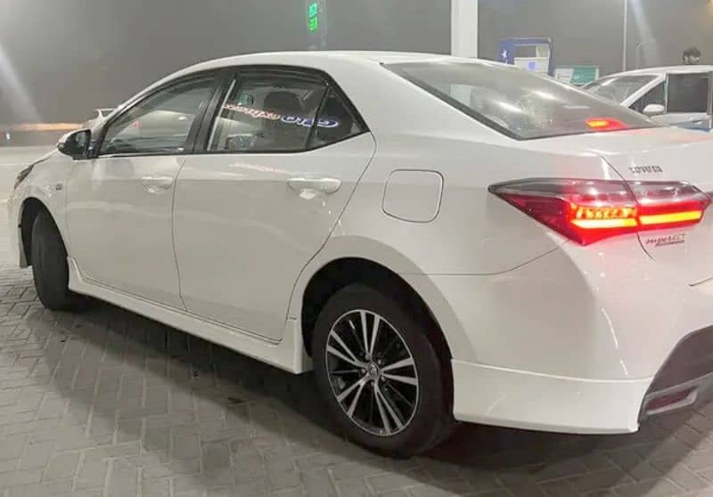 Toyota Corolla Altis 2022 3