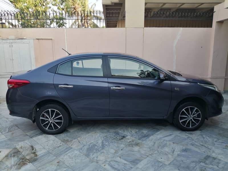 Toyota Yaris Ativ X CVT (1st Owner) 2020 1