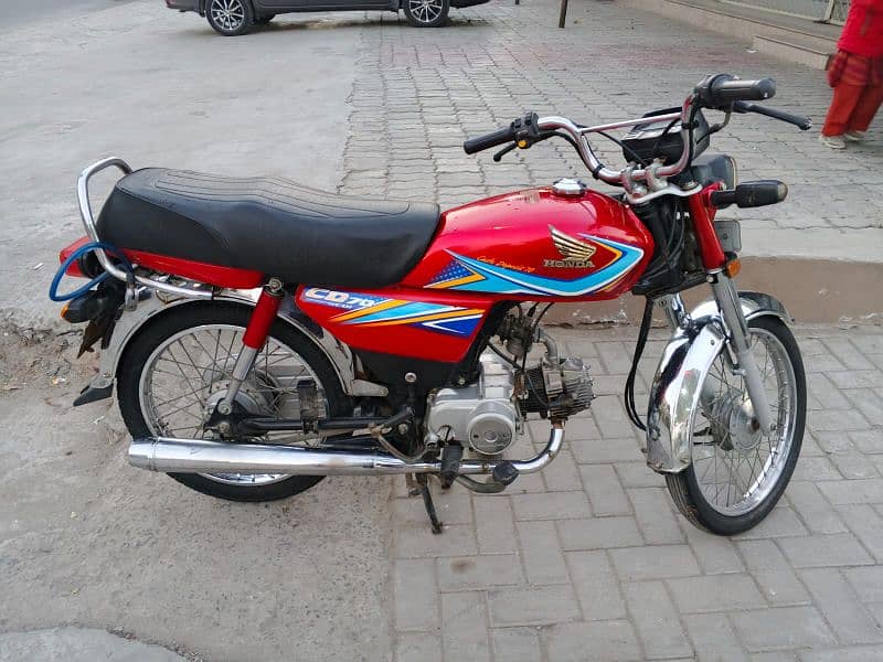 Honda cd 70 2019 model first hand neat and clean bike 0