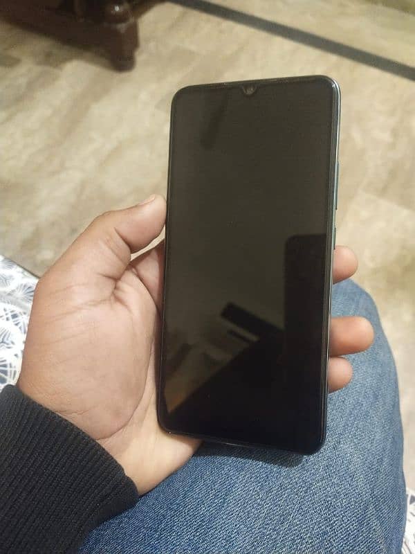 Vivo S1 urgent sale, With box and orignal charger, total geniune 0