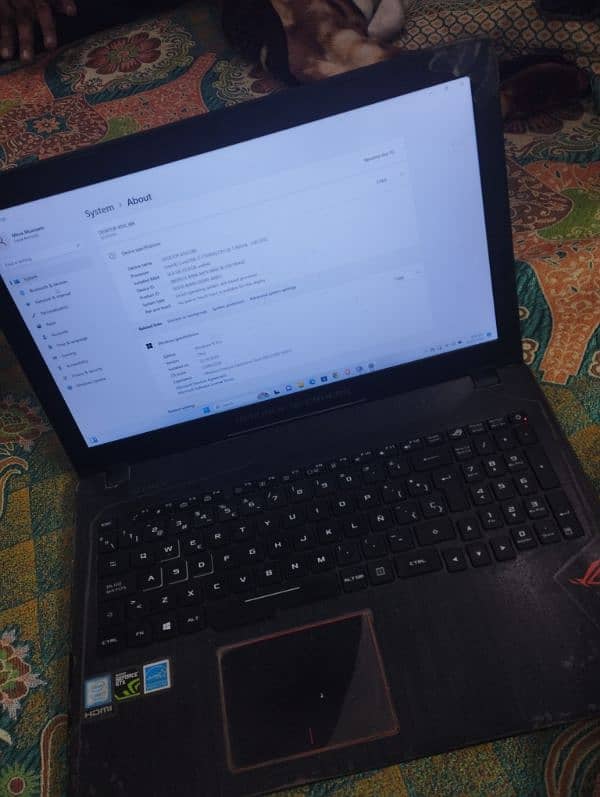 Gaming Laptop for Sale: ASUS ROG GL553VD 4