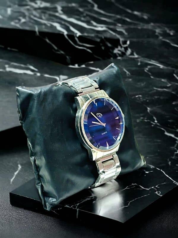 Men's Branded Watch  and Free Home delivery and  Cash on delivery 2