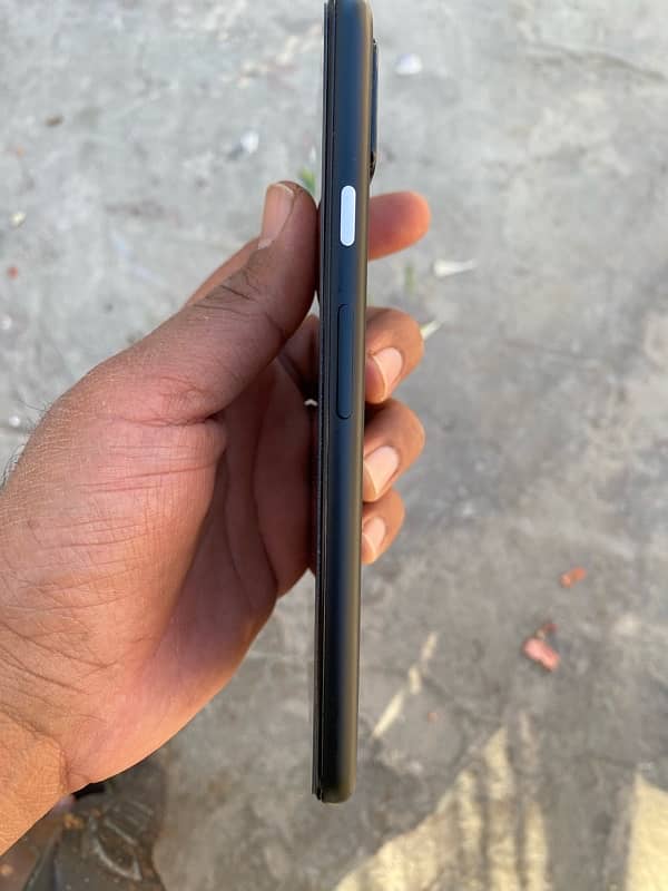 Google Pixel 4a 5g 6/128 Official PTA Approved 1