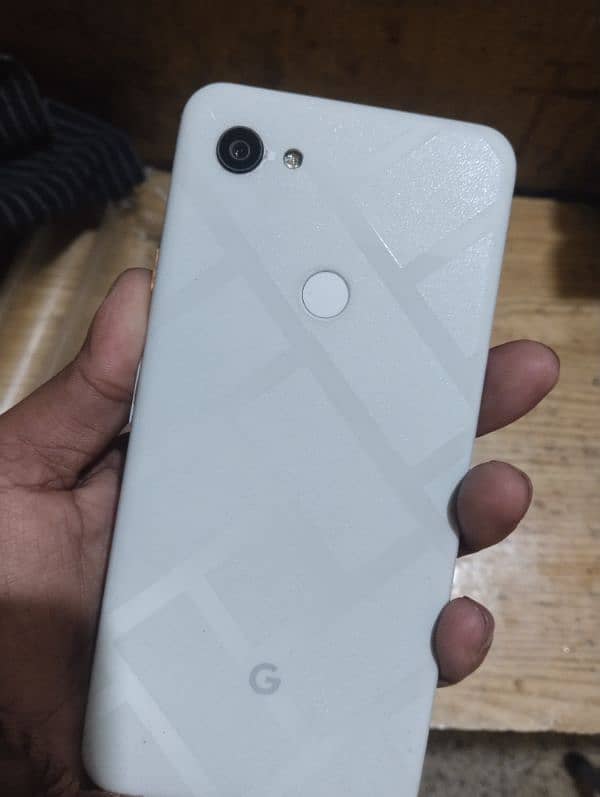 Google Pixel 3a XL 0