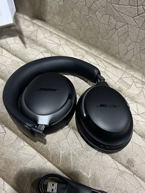 Bose QuietComfort Ultra 8