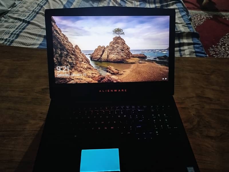 Dell Alienware r4 1