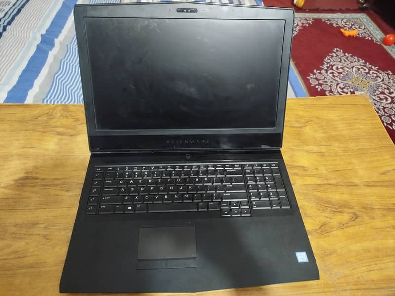 Dell Alienware r4 3