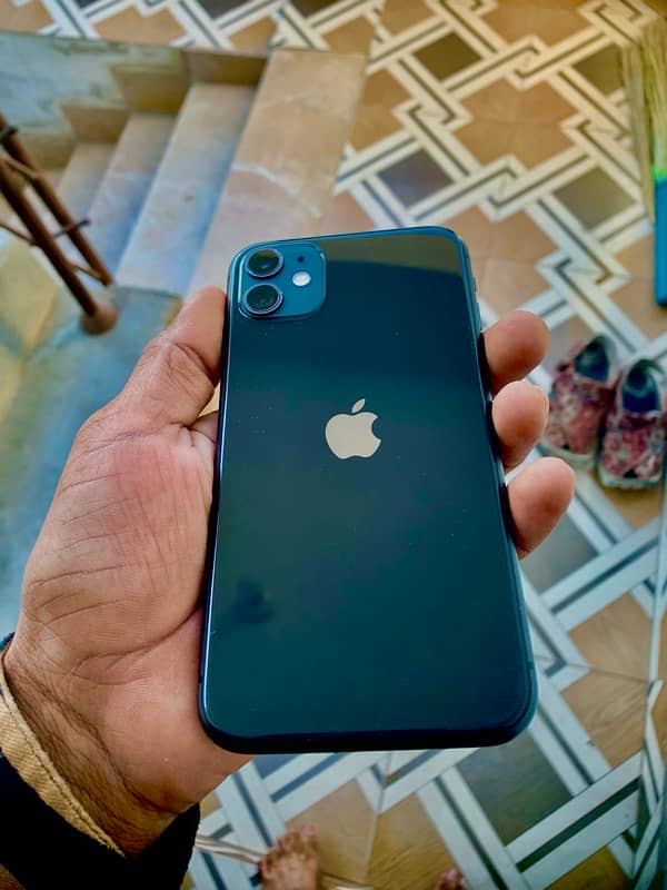 IPhone 11 64gb face id off all Ok 5