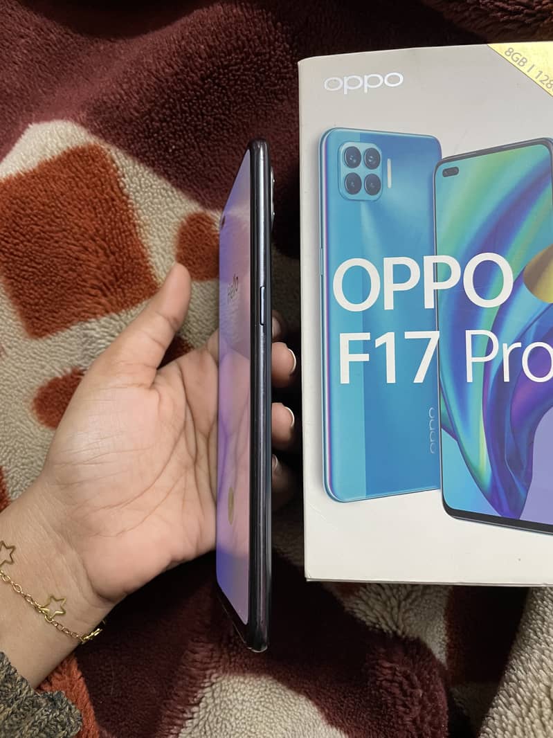 Oppo F17 pro, 10/10 condition, 8/128gb Pta approved 2